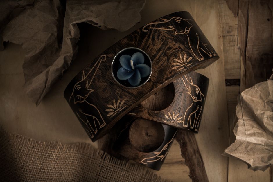 Stylish Wooden Owl Stand with Cup Holder - Image 2