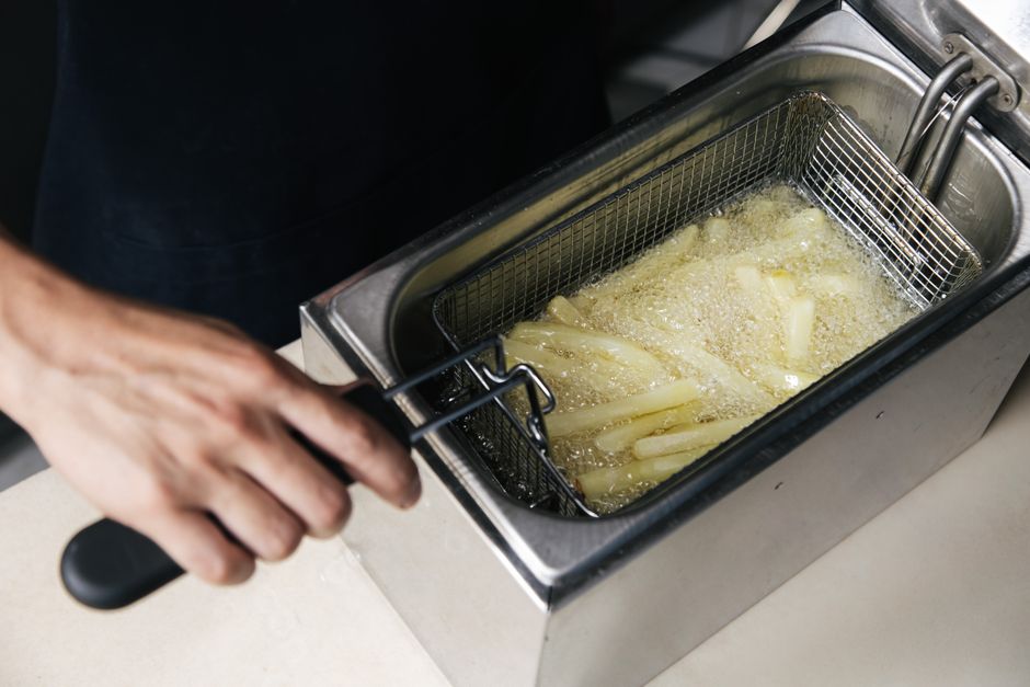 Smart Electric Air Fryer with Touch Control - Image 5